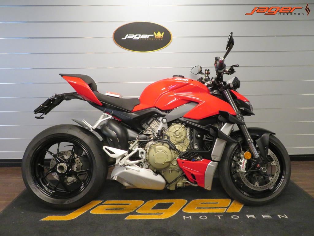 Ducati STREETFIGHTER V4 NIEUWSTAAT! (bj 2020), Motoren, Motoren | Ducati, Bedrijf, 1103 cc, Naked bike