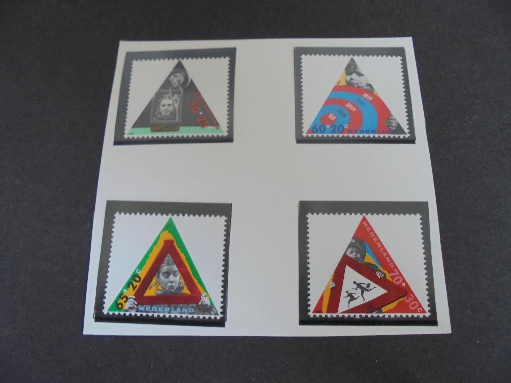 Kinderpostzegels 1985 los, Verzenden, Na 1940, Postfris