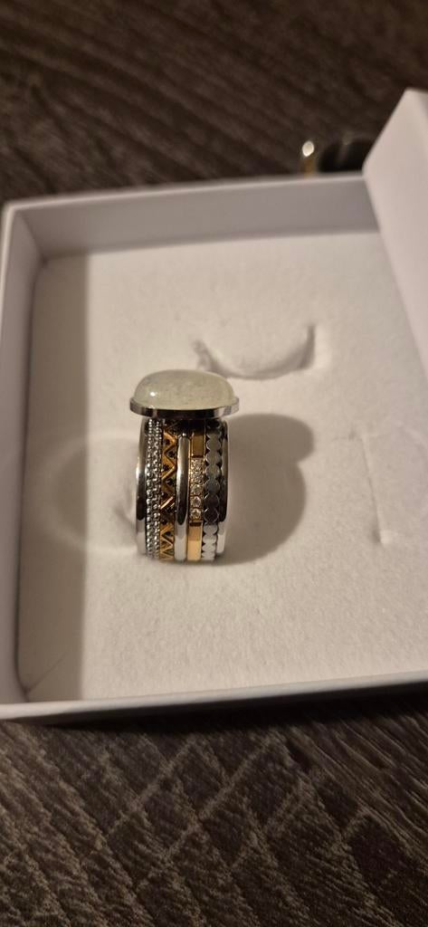 IXXXI Ring Maat 18, Sieraden, Tassen en Uiterlijk, Ringen, 18 tot 19, Ophalen of Verzenden, Zo goed als nieuw, Dame