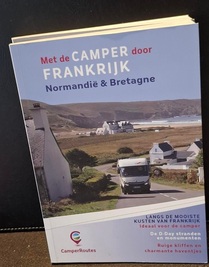 Boeken en landkaarten Spanje /Frankrijk, Caravans en Kamperen, Ophalen of Verzenden, Nieuw