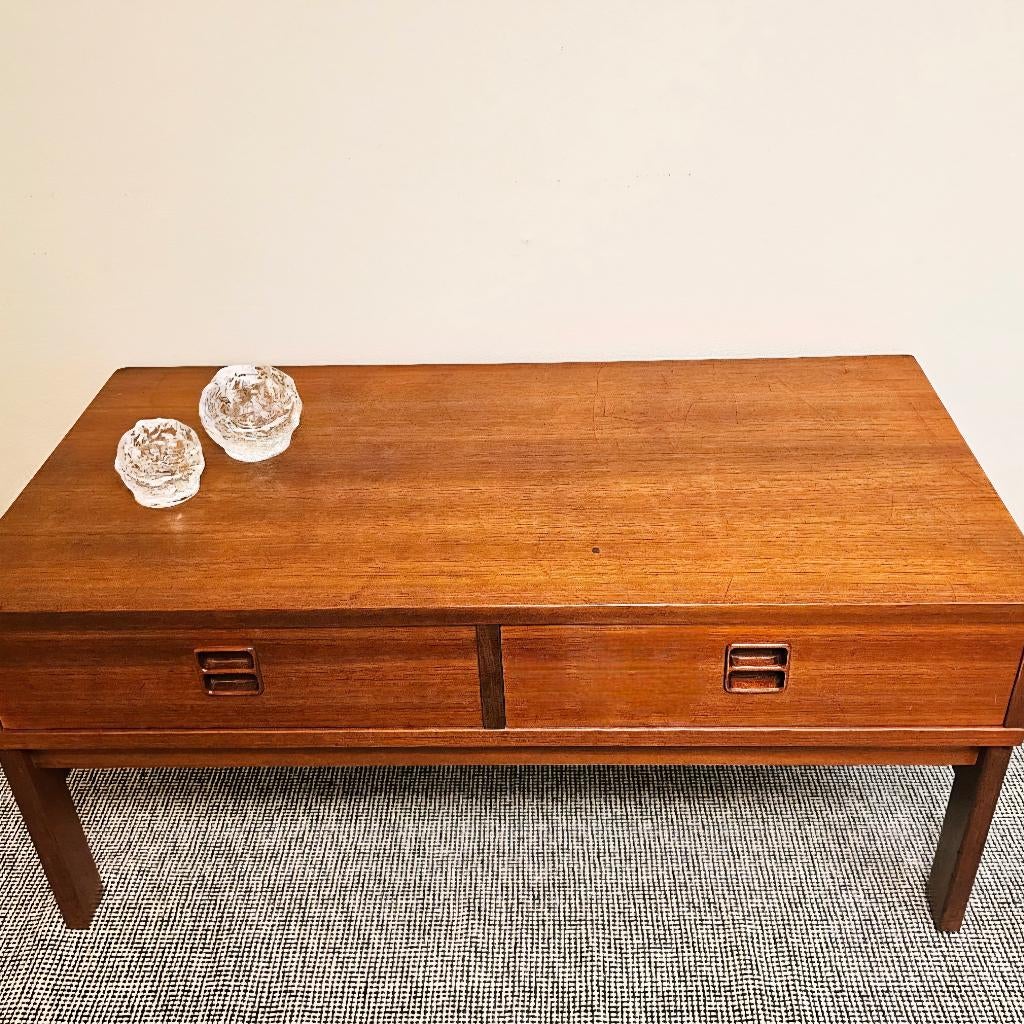 Vintage Deens design Ladenkast / Halkast / tvmeubel, Gebruikt, 1 of 2 laden, Teakhout, X