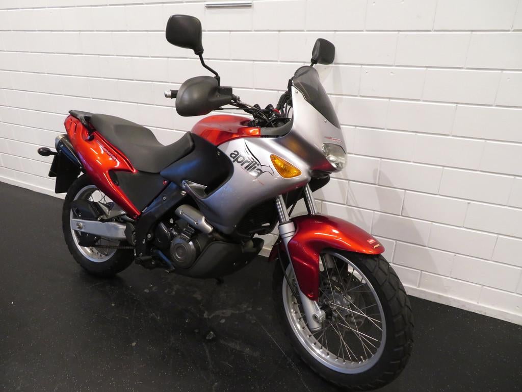 Aprilia PEGASO 650 I.E ZEER FRAAI! TOP CASE (bj 2001) - foto 2