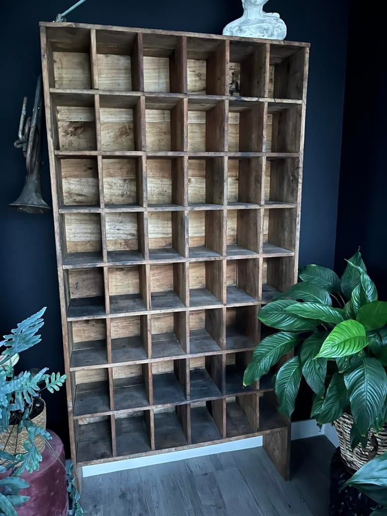 Oude vakkenkast, hout, Antiek en Kunst, Curiosa en Brocante, Ophalen