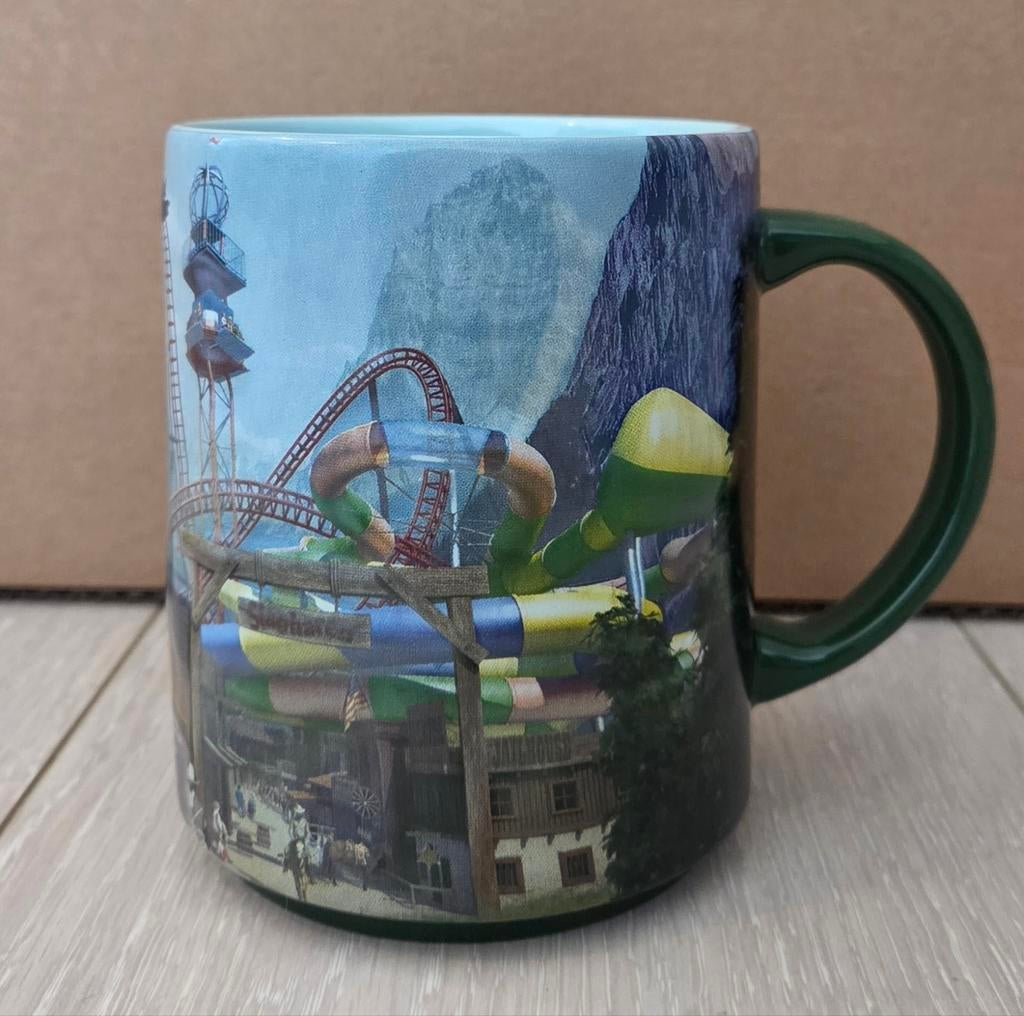 Grote Slagharen mok 2017 - Attracties - Afhalen/Verzenden, Ophalen of Verzenden, Overige figuren, Gebruikt, Servies