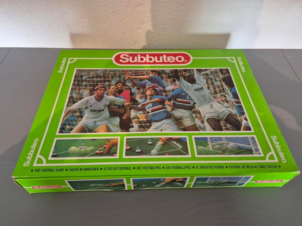 Voetbalspel Subbuteo, Ophalen of Verzenden, Zo goed als nieuw