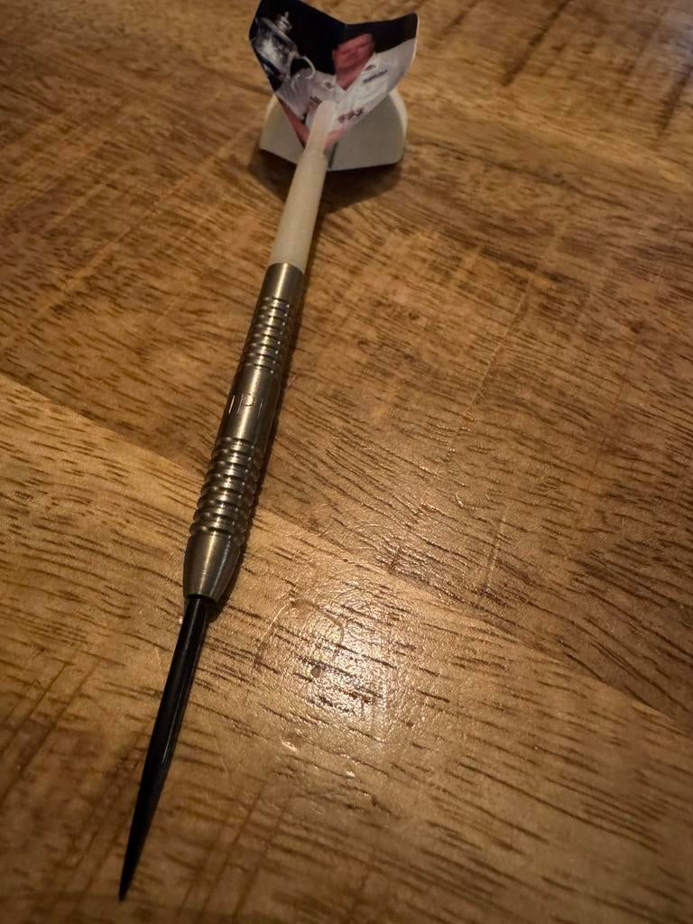 Triple B GhostGrip Barneys Limited Edition 21gr, Sport en Fitness, Darts, Ophalen of Verzenden, Nieuw