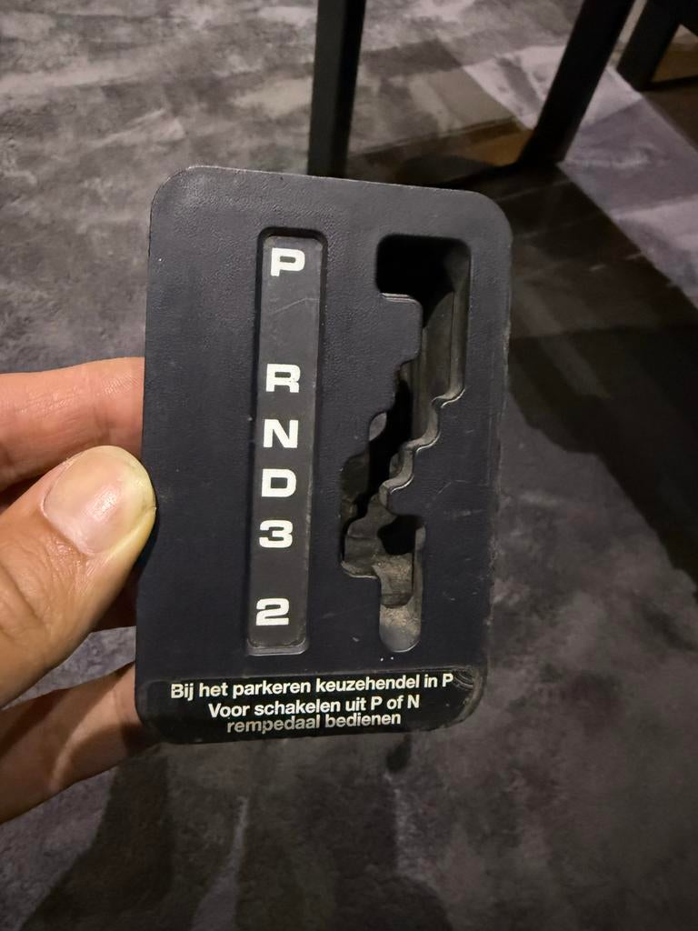 Mercedes W124 Automaat Pook Afdekplaat, Auto-onderdelen, Ophalen of Verzenden, Gebruikt, Mercedes-Benz