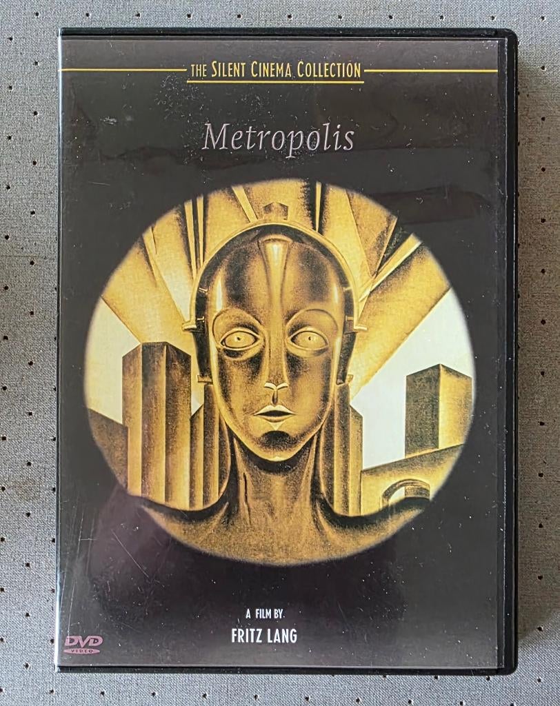 FRITZ LANG    METROPOLIS, Vanaf 12 jaar, Ophalen of Verzenden, Zo goed als nieuw, Science Fiction en Fantasy