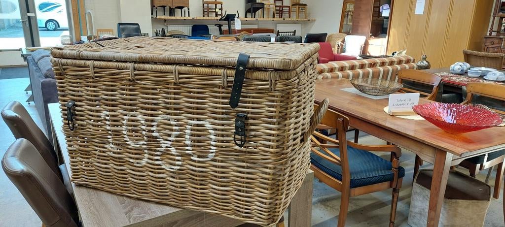 Hutkoffer, Huis en Inrichting, Woonaccessoires | Kisten, Ophalen of Verzenden, Gebruikt, Minder dan 50 cm, Minder dan 50 cm