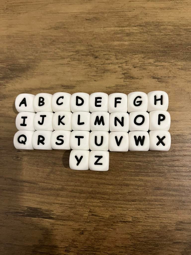 Siliconen letter kralen, Hobby en Vrije tijd, Kralen en Sieraden maken, Ophalen of Verzenden, Nieuw, Kraal