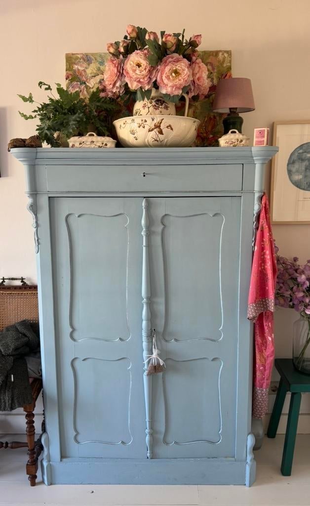 Brocante kast, Ophalen