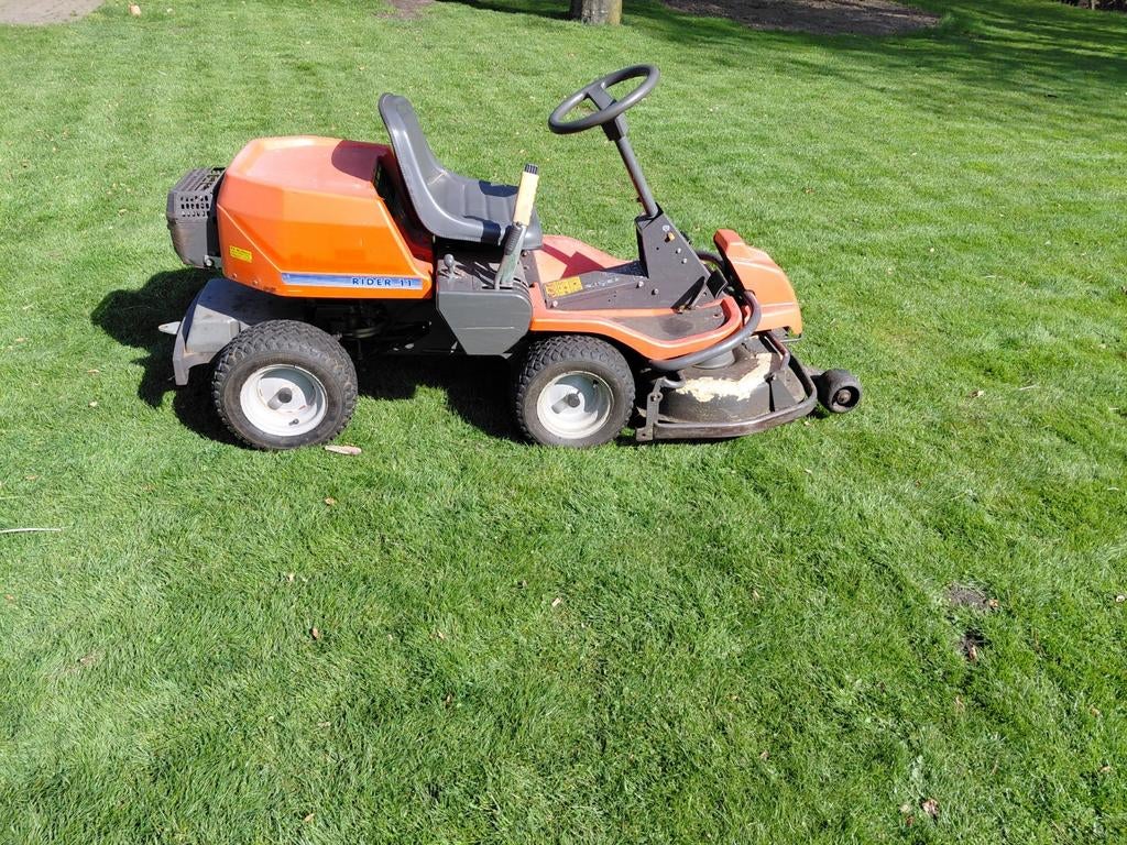 Husqvarna rider 11 zitmaaier, Ophalen, Gebruikt, Versnellingen, 90 tot 120 cm