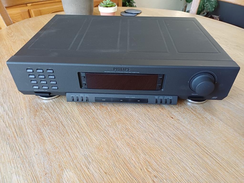 Philips ft930 Digital Synthesized Stereo & RDS tuner, Ophalen of Verzenden