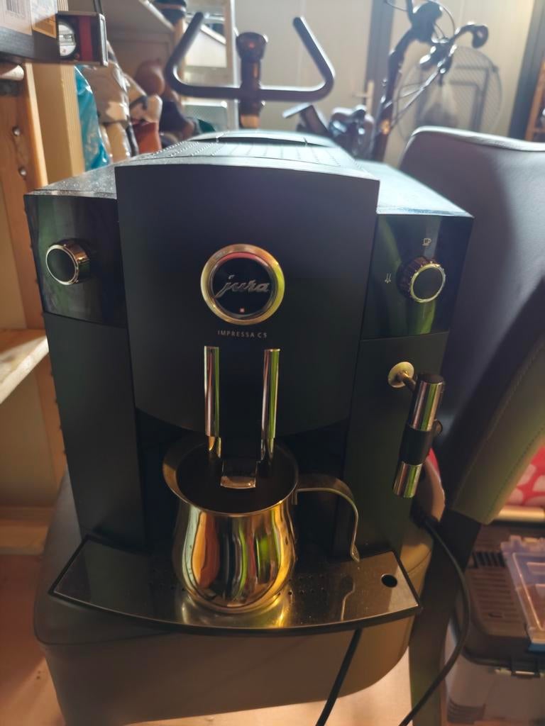 Koffiebonen apparaat. Met melkopschuimer, Ophalen, Gebruikt, Overige merken