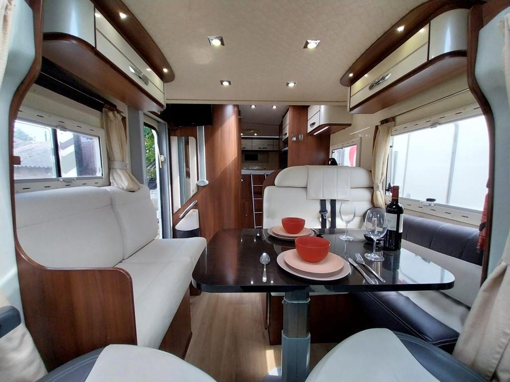 Mooie McLouis MC4 met 2x solair, Lpg, TV en dak ventilator !, Ringverwarming, Fiat, MCLouis, 6 tot 7 meter