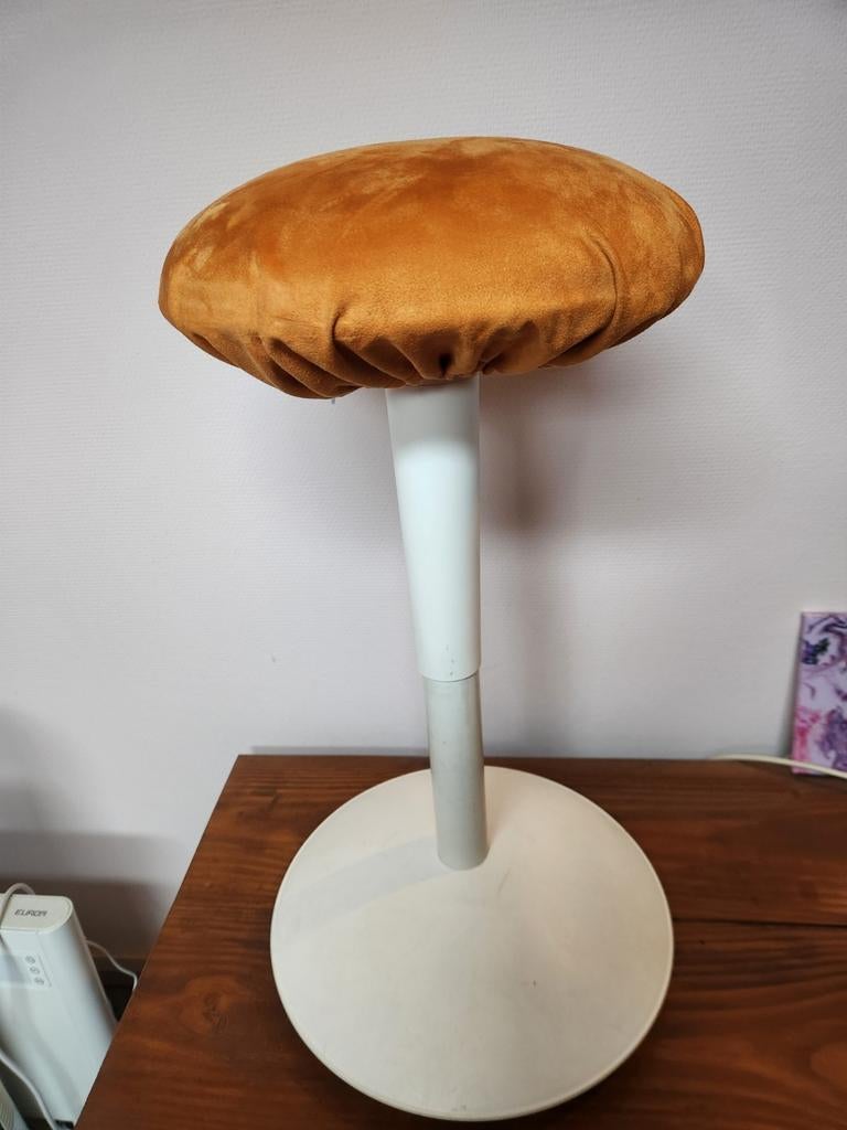 IKEA NILSERIK wiebelkruk / actieve zitkruk, Ophalen, Gebruikt, Overige kleuren, Eén