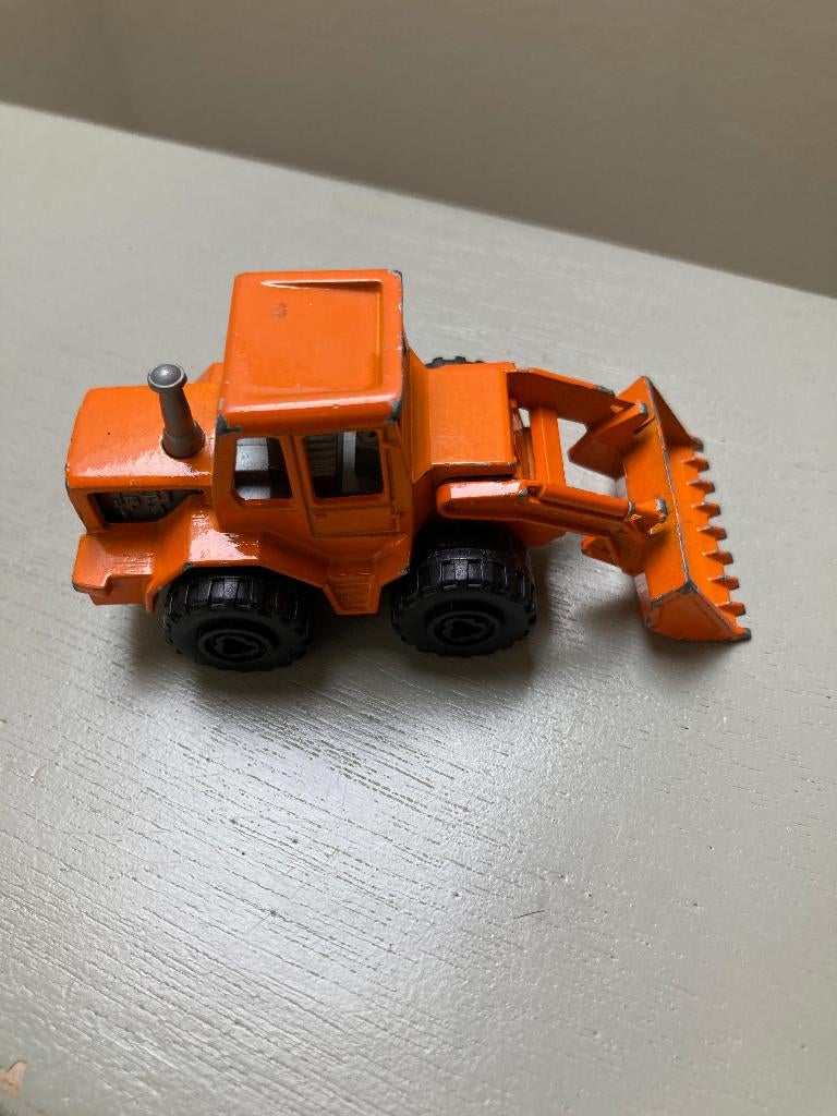 Miniatuur trekker met loader majorette oranje, Verzenden, Nieuw, Auto's