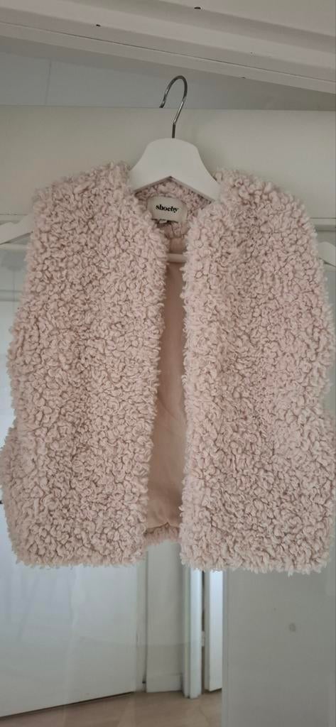 Fur gilet van Shoeby, maat 122/128, Ophalen of Verzenden, Meisje, Trui of Vest