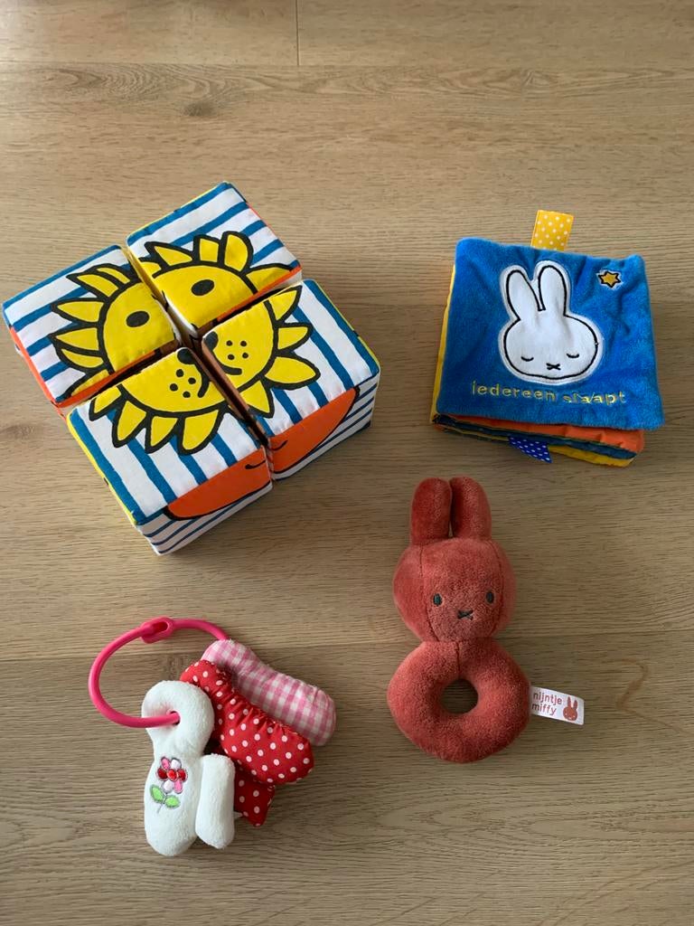 Nijntje babyspeelgoed set, Ophalen, Gebruikt