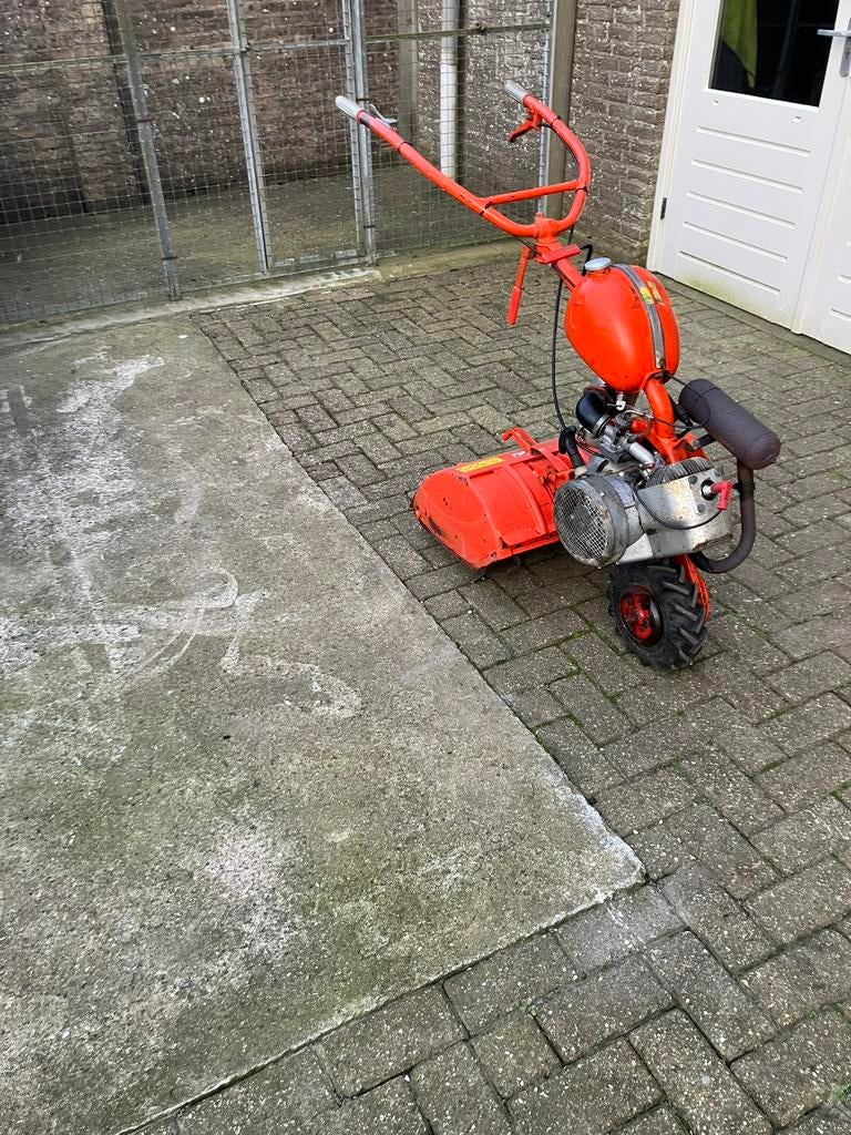 Tuinfrees frees agria 2100, Ophalen, Gebruikt