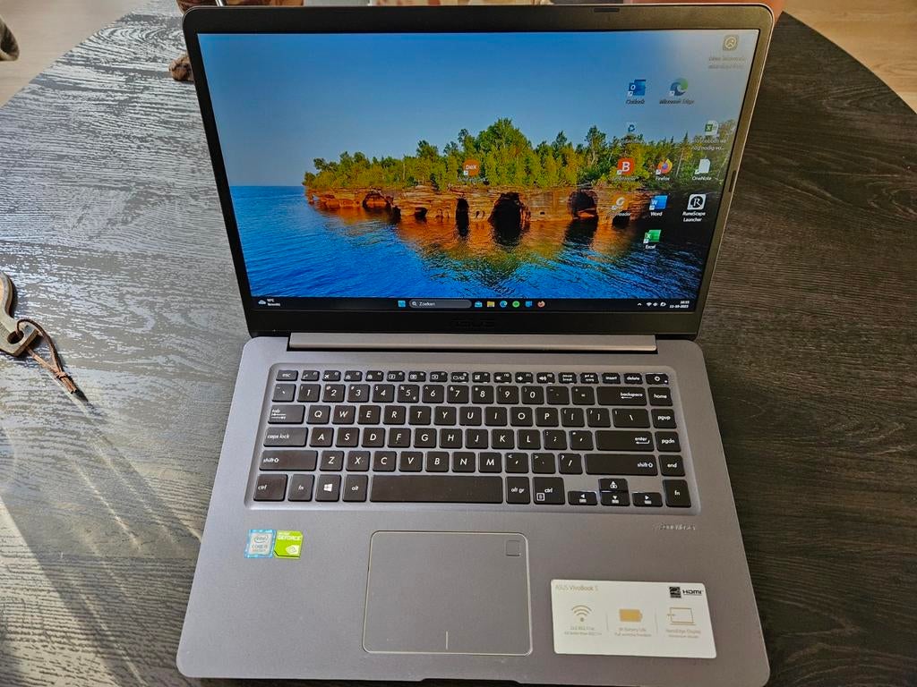 Asus Vivobook, Computers en Software, Windows Laptops, Ophalen, Gebruikt, Met videokaart, 2 tot 3 Ghz