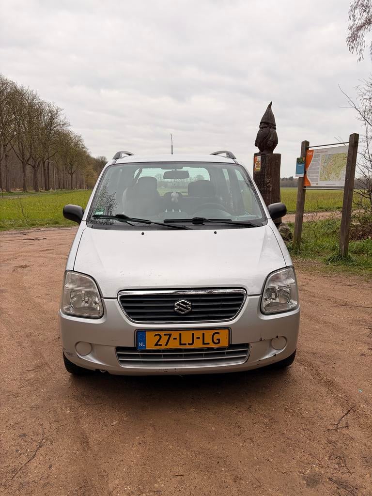 Suzuki Wagon R+ 1.3 2003 Grijs, Auto's, Suzuki, Voorwielaandrijving, 40 €/maand, 4 cilinders, Wagon R+