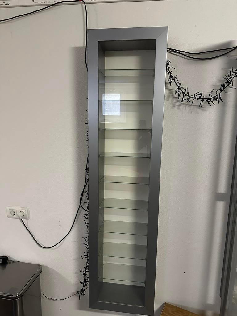 3 vitrinekasten voor aan de muur, Ophalen, Minder dan 50 cm, 100 tot 150 cm, Glas