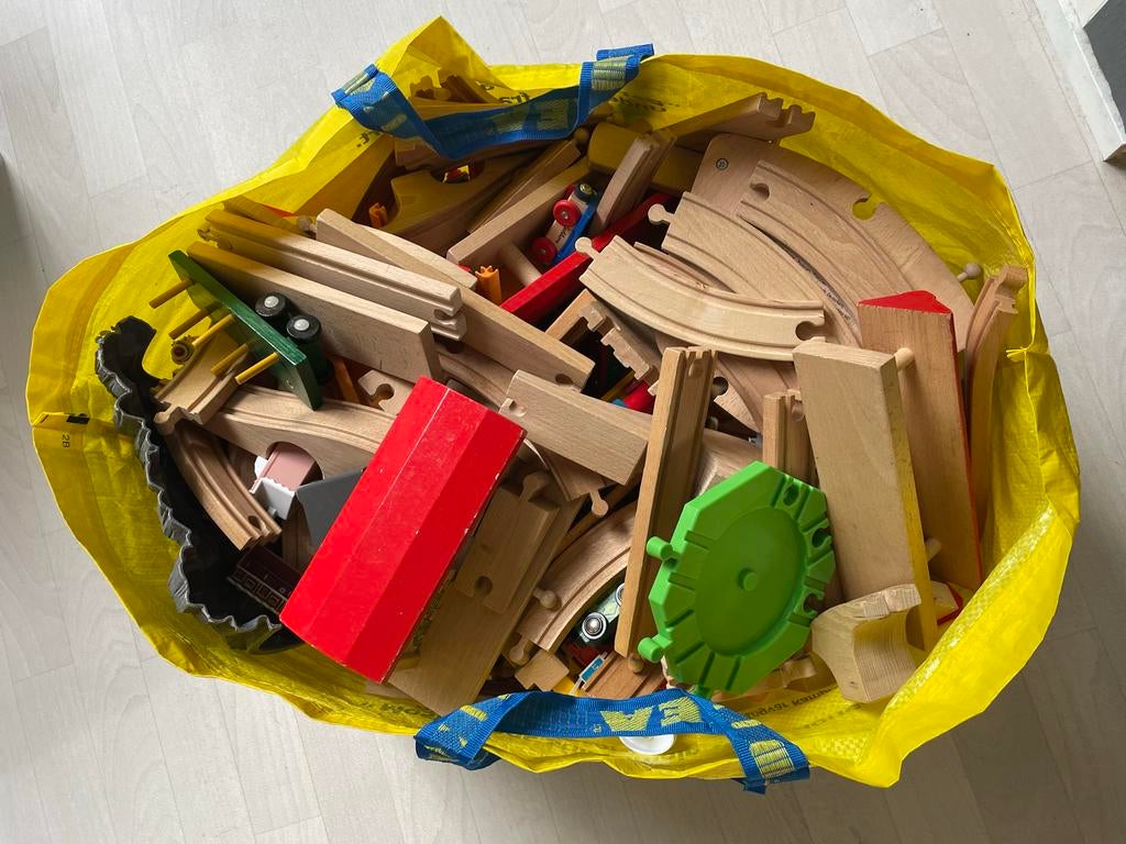 Grote houten treinbaan met veel extra's, Kinderen en Baby's, Ophalen, Gebruikt, Jongen of Meisje