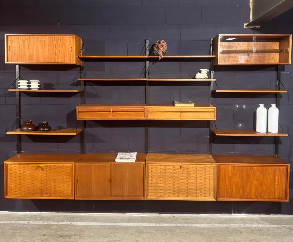 Poul Cadovius by Royal System vintage modulair wandsysteem, Gebruikt, 200 cm of meer, Glas, 300 cm of meer