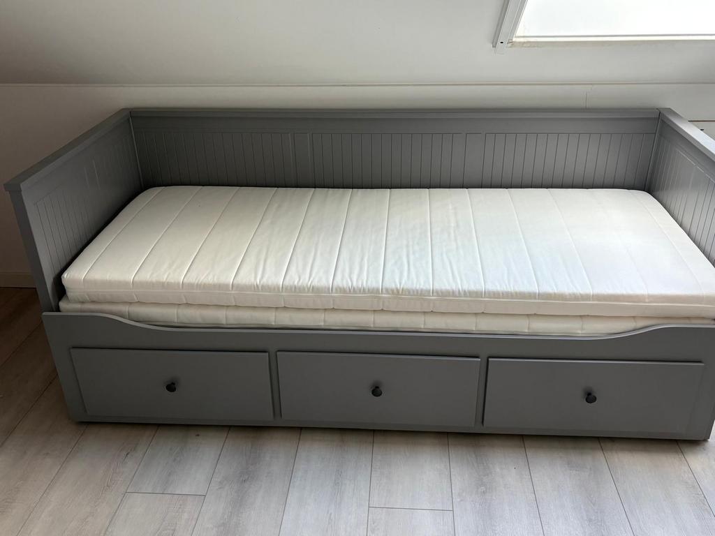 HEMNES Bedbank incl matras (goede staat)!, Ophalen, Tweepersoons, 80 cm, 200 cm