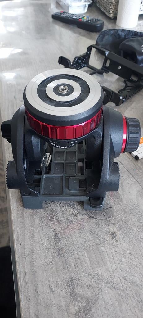 Manfrotto Fluid Drag Systeem Balhoofd, Audio, Tv en Foto, Fotografie | Statieven en Balhoofden, Balhoofd, Ophalen of Verzenden