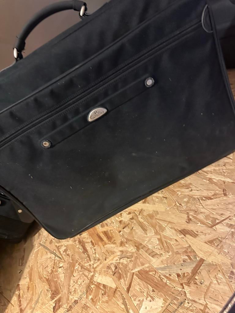 Samsonite kostuumkoffer 45x59 cm - Zo goed als nieuw, Sieraden, Tassen en Uiterlijk, Koffers, 50 tot 60 cm, 45 tot 55 cm, Ophalen of Verzenden