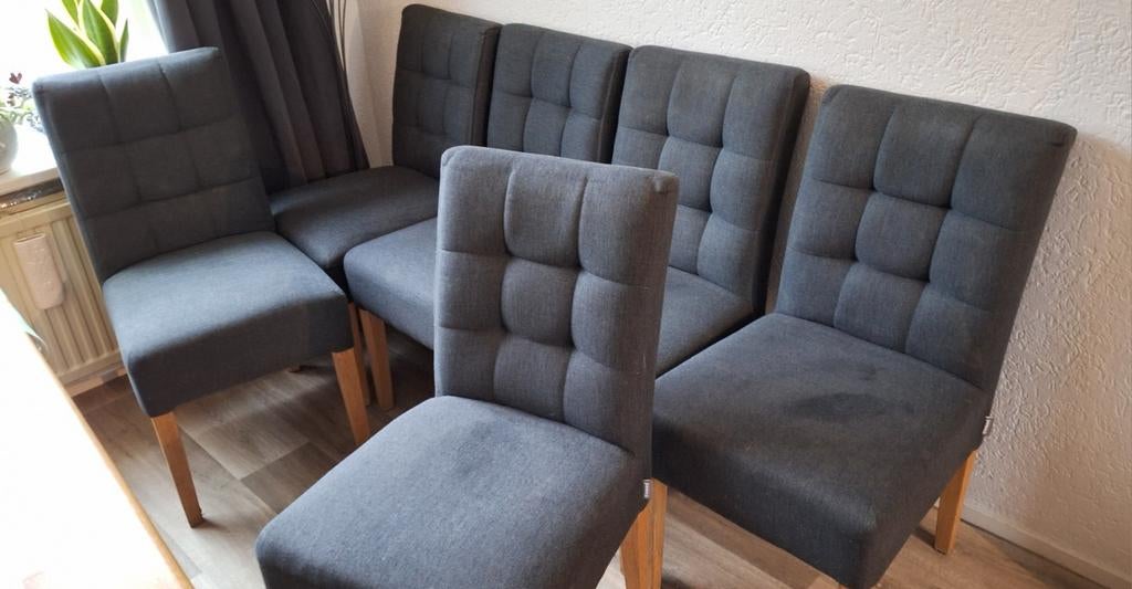 6 grijze eetkamerstoelen van Wood, Huis en Inrichting, Stoelen, Ophalen, Gebruikt, Vijf, Zes of meer stoelen, Stof