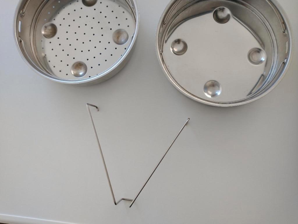 Fissler snelkookpan driepoot en 2 inzetmandjes - Ø 22 cm, Ophalen of Verzenden, Zo goed als nieuw, Rvs, Kookpan of Snelkookpan