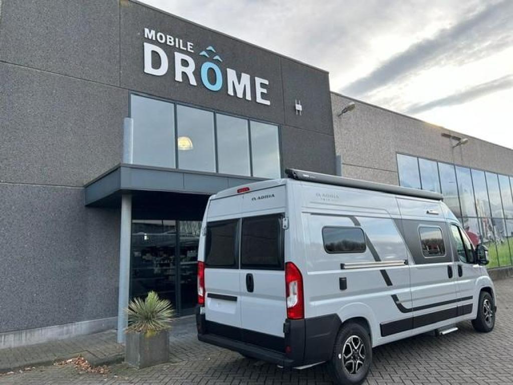 Adria Twin 600 SLB SUPER ACTIE PRIJS, Automaat, Tot en met 2, Bedrijf, Diesel