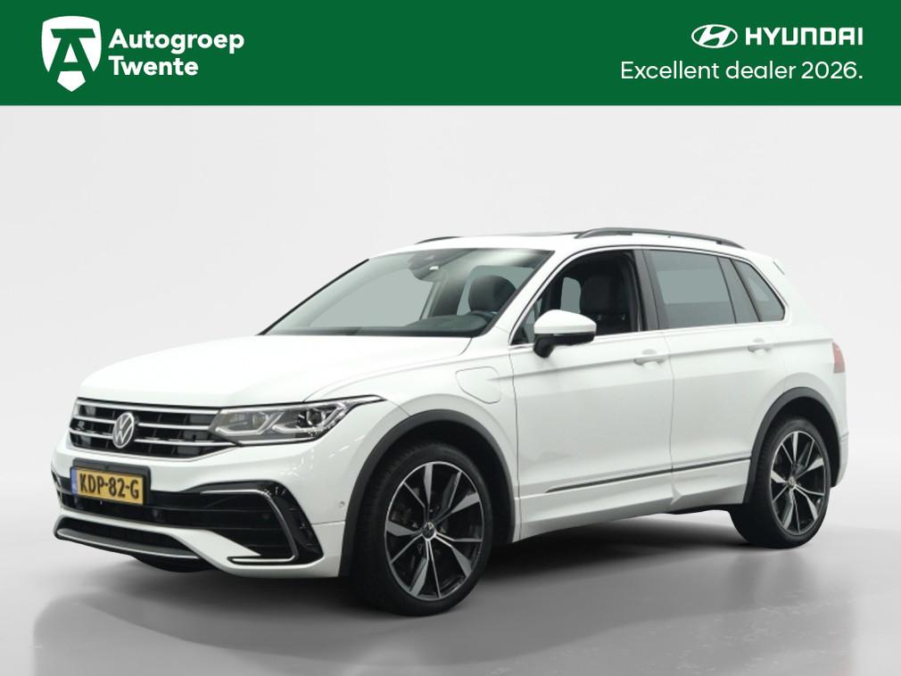 Volkswagen Tiguan 1.4 TSI eHybrid 245PK R-Line Business+ | P, 4 cilinders, Adaptive Cruise Control, Wit, Hybride Elektrisch/Benzine