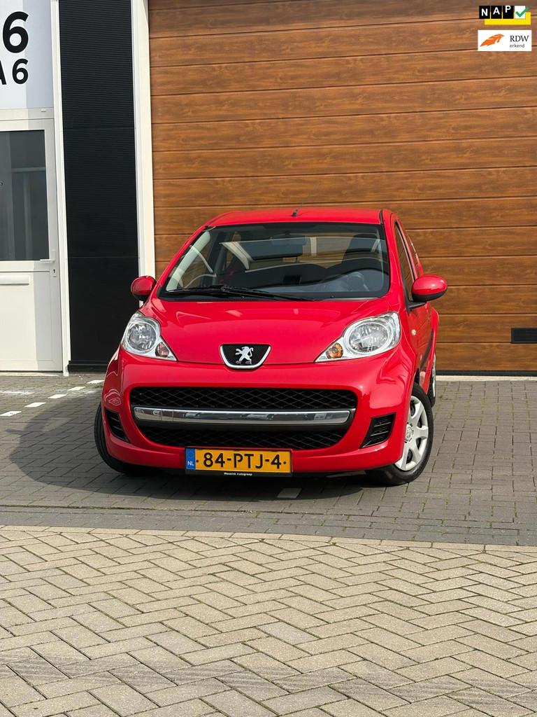 Peugeot 107 1.0-12V l 1E EIGENAAR l AUTOMAAT l DEALER ONDERH, Auto's, Euro 5, Gebruikt, 4 stoelen, 68 pk