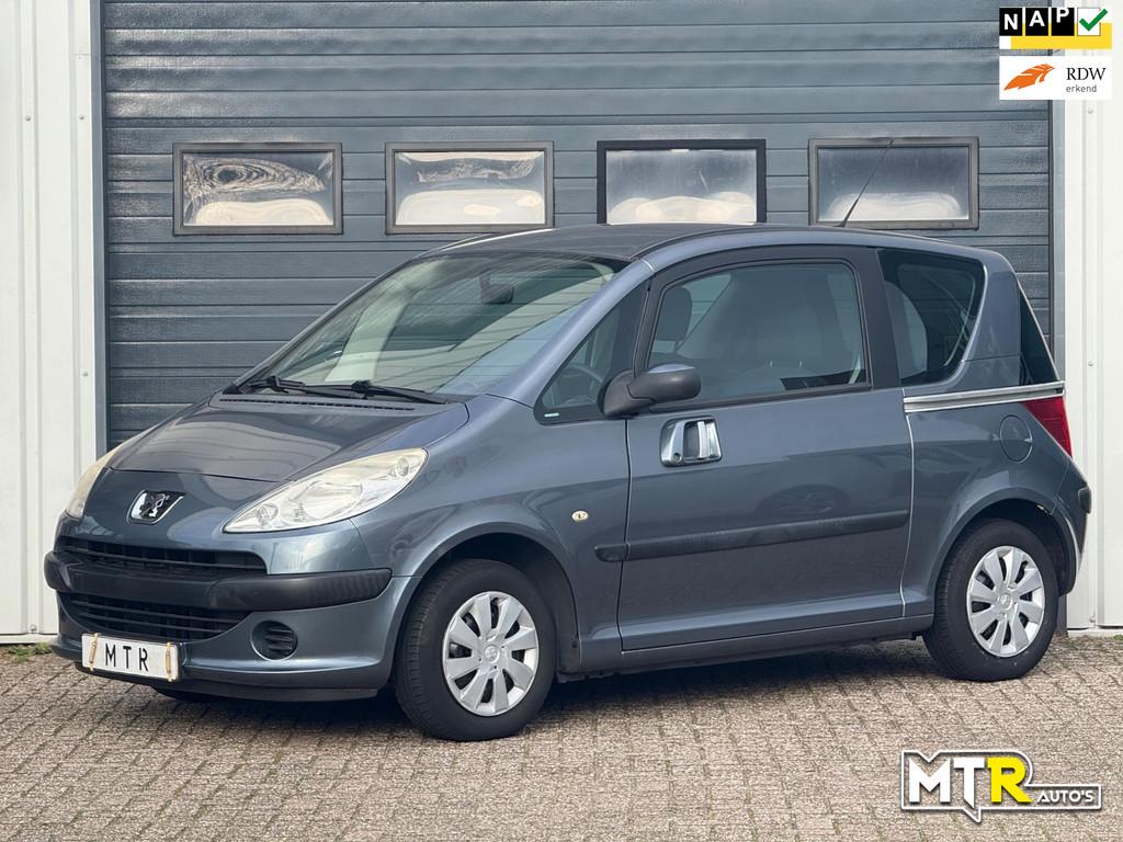 Peugeot 1007 1.4 Urban NAP|NWE APK, Voorwielaandrijving, Stof, 4 cilinders, 49 €/maand