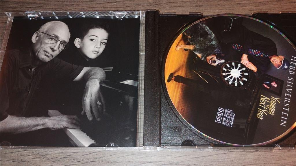 Herb Silverstein ‎- Younger Next Year, Ophalen of Verzenden, 1980 tot heden, Zo goed als nieuw, Jazz