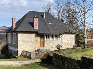 vakantiehuis met veel potentie Treignac, Huizen en Kamers, Buitenland, Dorp, Frankrijk, Woonhuis, Verkoop zonder makelaar