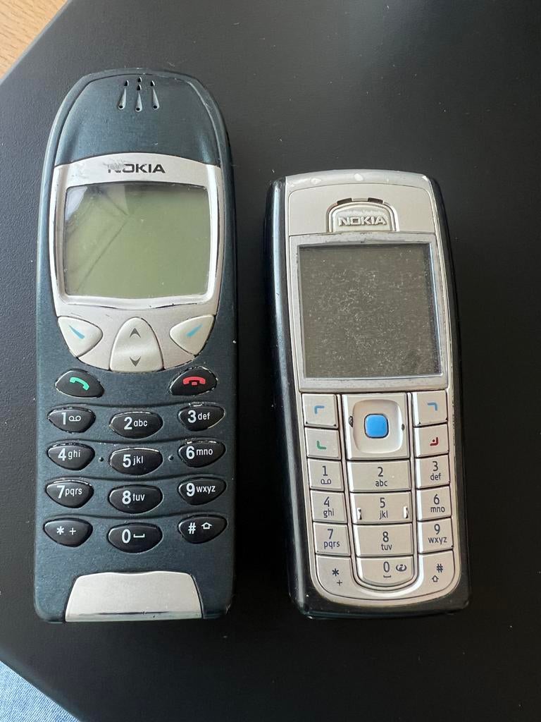 Nokia 6210 + 6230i - Werking onbekend, zonder batterij/lader, Zwart, Fysiek toetsenbord, Ophalen of Verzenden, Minder dan 3 megapixel