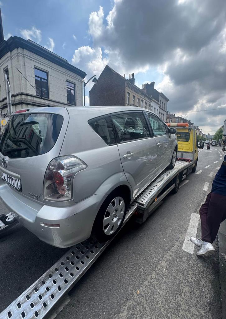 TOYOTA’S gevraagd!, 129 pk, 7 stoelen, Origineel Nederlands, Handgeschakeld