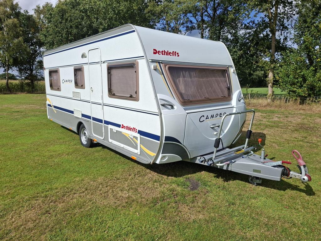 Dethleffs Camper 590, Caravans en Kamperen, Caravans, Bedrijf, tot en met 5, 1000 - 1250 kg, Dethleffs, 5 tot 6 meter