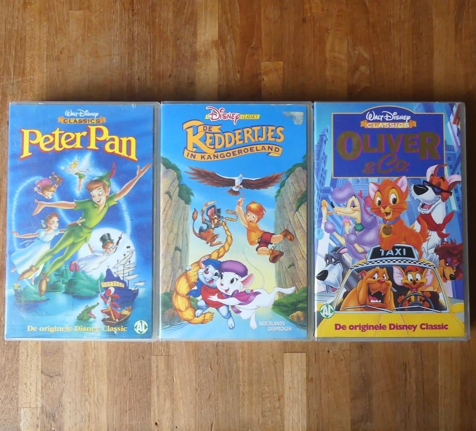 Walt Disney videobanden Peter Pan en de Reddertjes, Gebruikt, Tekenfilm, Alle leeftijden, Ophalen of Verzenden