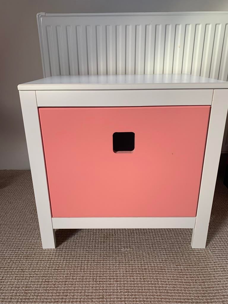 Nachtkastje/kastje, Huis en Inrichting, Slaapkamer | Nachtkastjes, Ophalen, Zo goed als nieuw, 45 tot 65 cm, Minder dan 55 cm