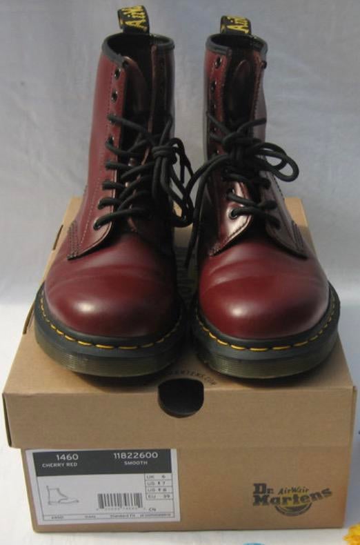Dr. Martens 1460 Boots - Cherry Red Smooth maat 39, Hoge laarzen, Ophalen of Verzenden, Zo goed als nieuw, Rood