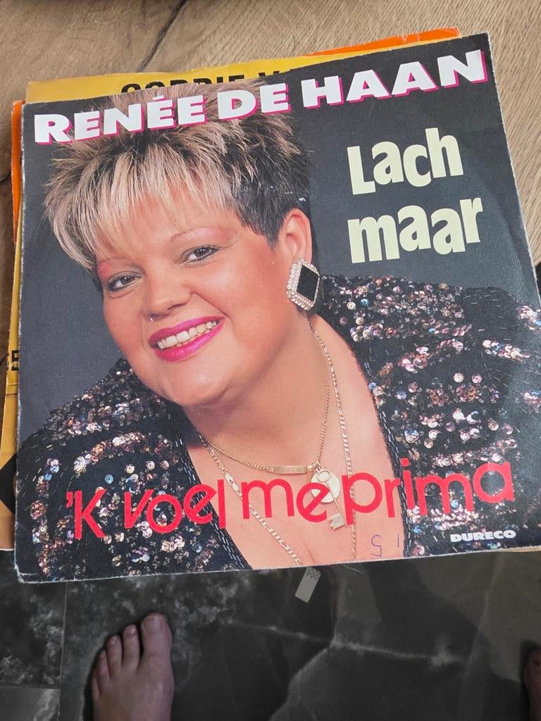 Renee de Haan - Lach maar / 'k voel me prima single, Ophalen of Verzenden, Gebruikt, 7 inch, Levenslied of Smartlap