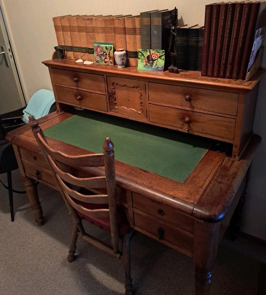 Antiek houten bureau met opbouw en groen blad, Ophalen