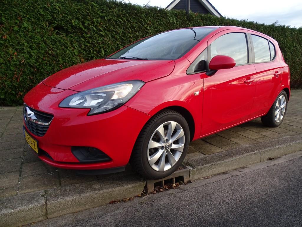 Opel CORSA 1.4 FAVOURITE-Navi-Media app-Blth-Cruise-Airco-, Voorwielaandrijving, 1063 kg, Gebruikt, 4 cilinders