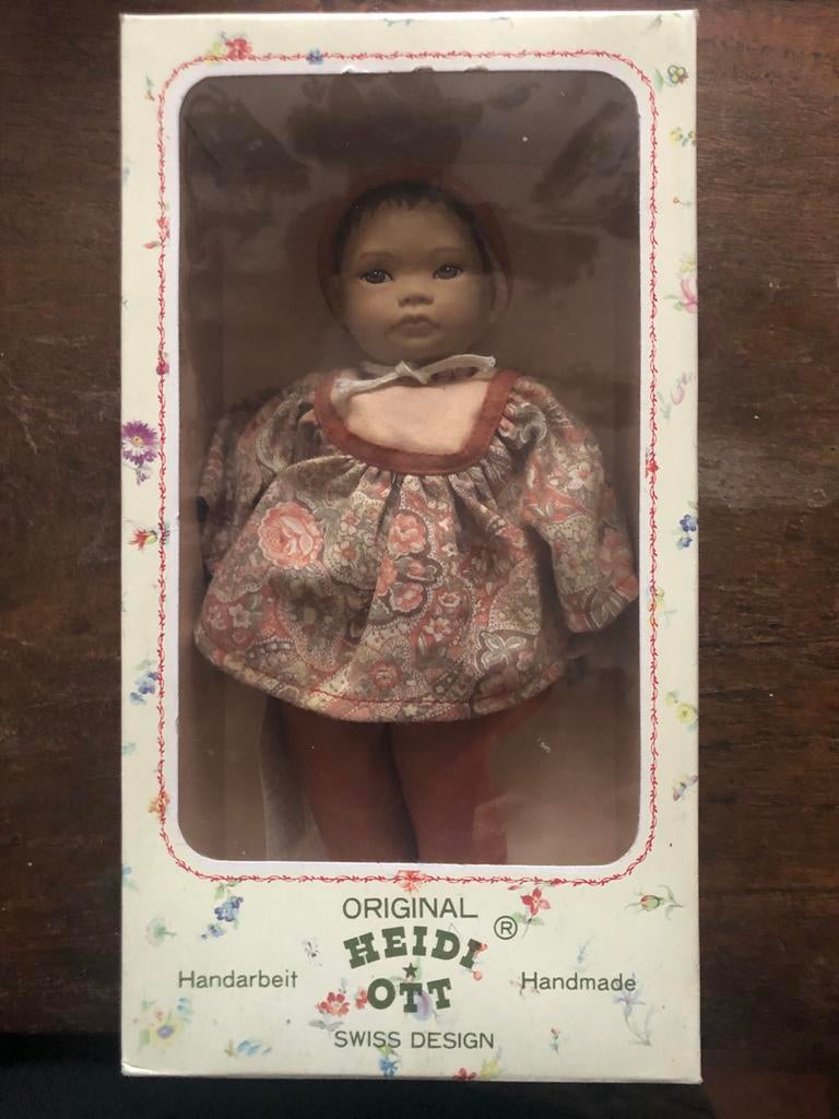 Heidi Ott Pop - Handgemaakt Zwitsers Design, Ophalen of Verzenden, Nieuw, Pop, Levensecht of Reborn